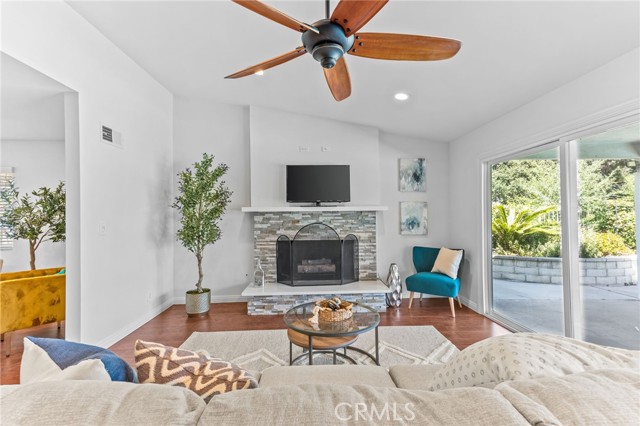 Image 10 of 51 For 2080 Terrebonne Avenue