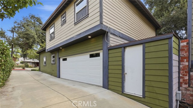 537 Cypress photo 8