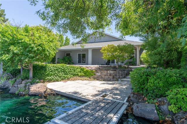 43 Edgewater Court, Chico CA: https://media.crmls.org/medias/13901f7e-41a5-4ba7-bbf9-486dc1771cfd.jpg