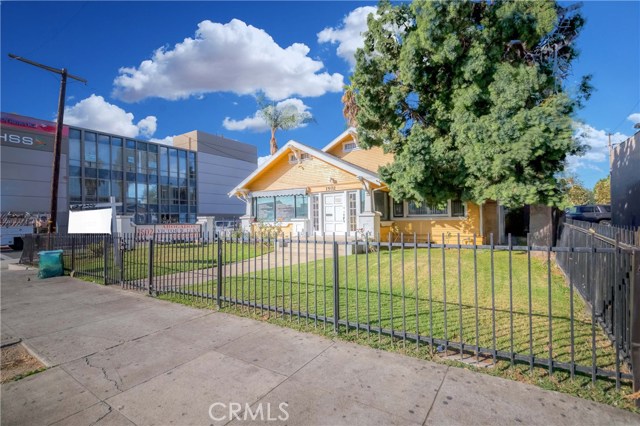 1502 N Main Street