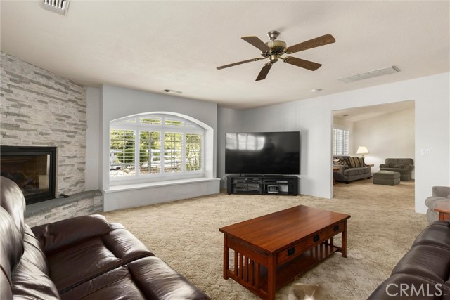 Detail Gallery Image 9 of 38 For 6975 San Gabriel, Atascadero,  CA 93422 - 4 Beds | 2 Baths