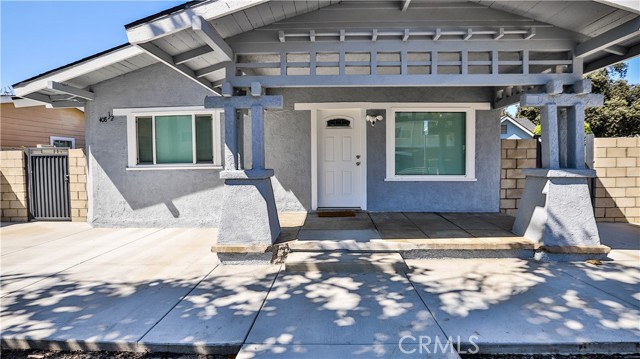 408 S Flower Street, Santa Ana CA: https://media.crmls.org/medias/139254ae-55c6-4114-a0f8-41506dc3b86a.jpg