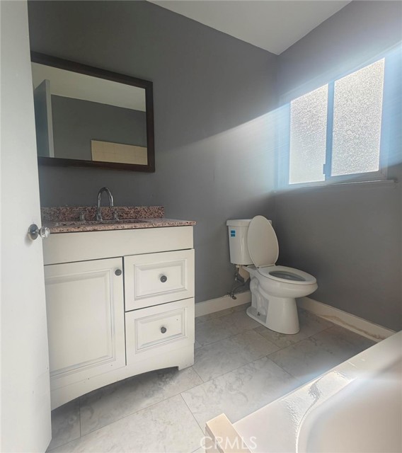 Detail Gallery Image 6 of 13 For 5420 Fauna St, Montclair,  CA 91763 - 3 Beds | 2 Baths