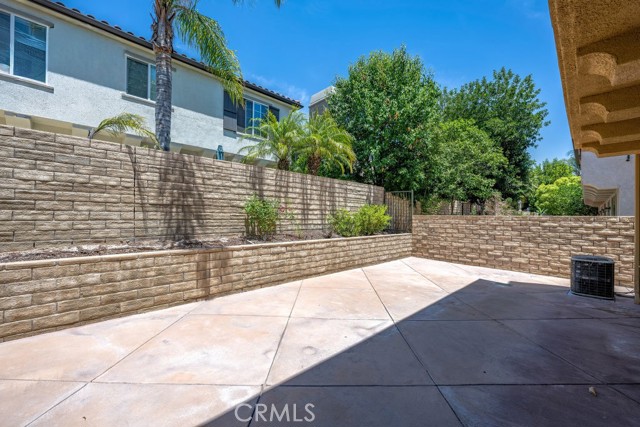 Detail Gallery Image 20 of 27 For 28378 Mirabelle Ln, Saugus,  CA 91350 - 3 Beds | 2/1 Baths
