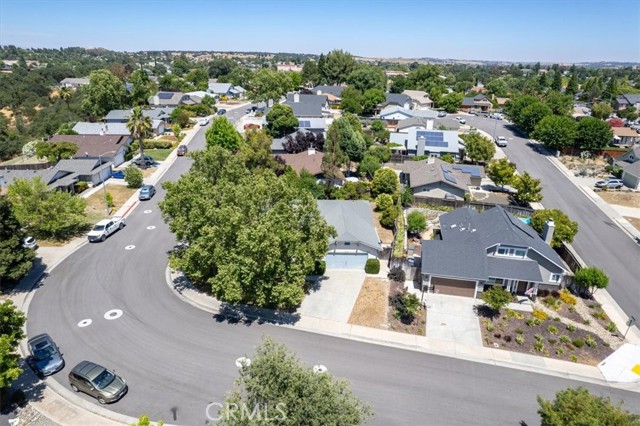 Detail Gallery Image 7 of 31 For 270 Quarterhorse Ln, Paso Robles,  CA 93446 - 3 Beds | 2 Baths