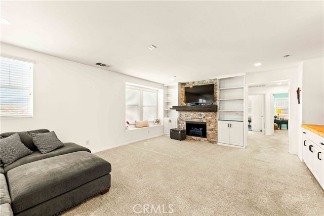 Detail Gallery Image 27 of 46 For 20407 Lyon Rd, Riverside,  CA 92507 - 4 Beds | 2/1 Baths