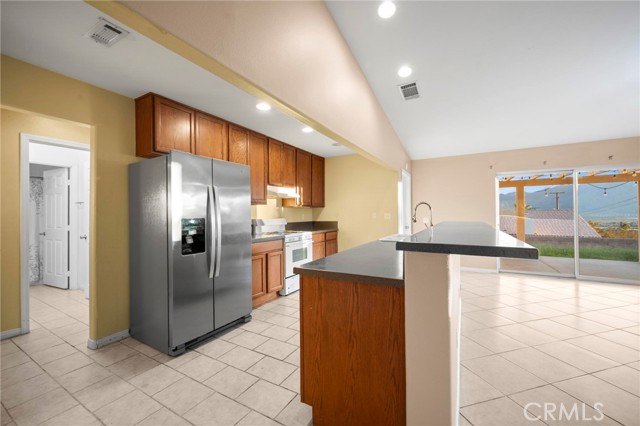 Detail Gallery Image 5 of 25 For 67619 Tunitas Rd, Desert Hot Springs,  CA 92240 - 3 Beds | 2 Baths