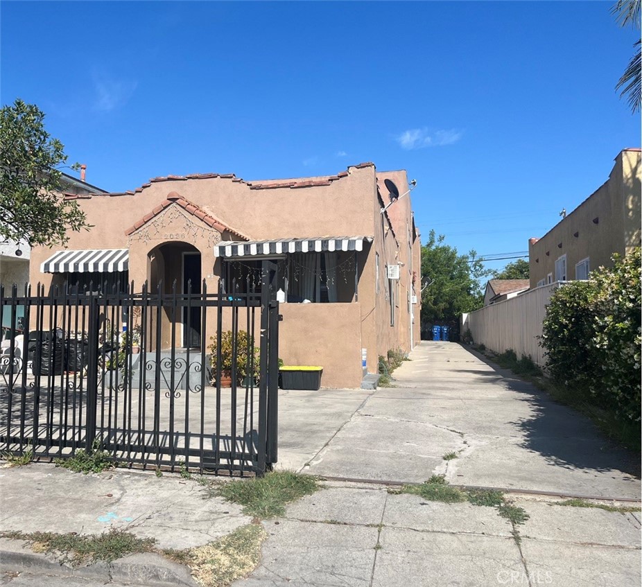 Quadruplex at 2026 S Ridgeley