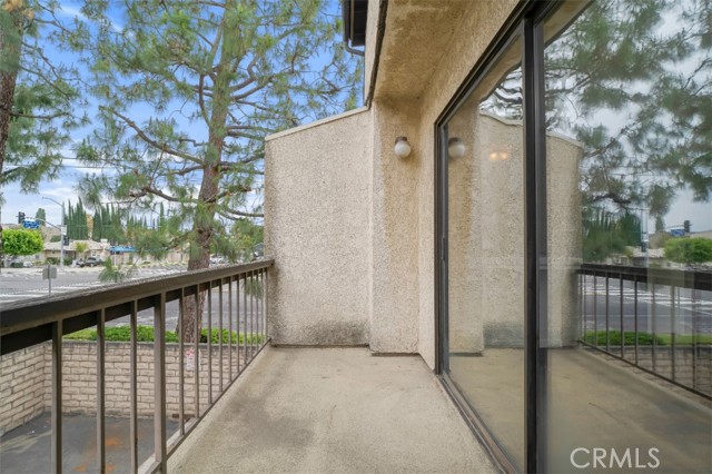 Detail Gallery Image 10 of 32 For 20737 Roscoe Bld #701,  Winnetka,  CA 91306 - 3 Beds | 2/1 Baths