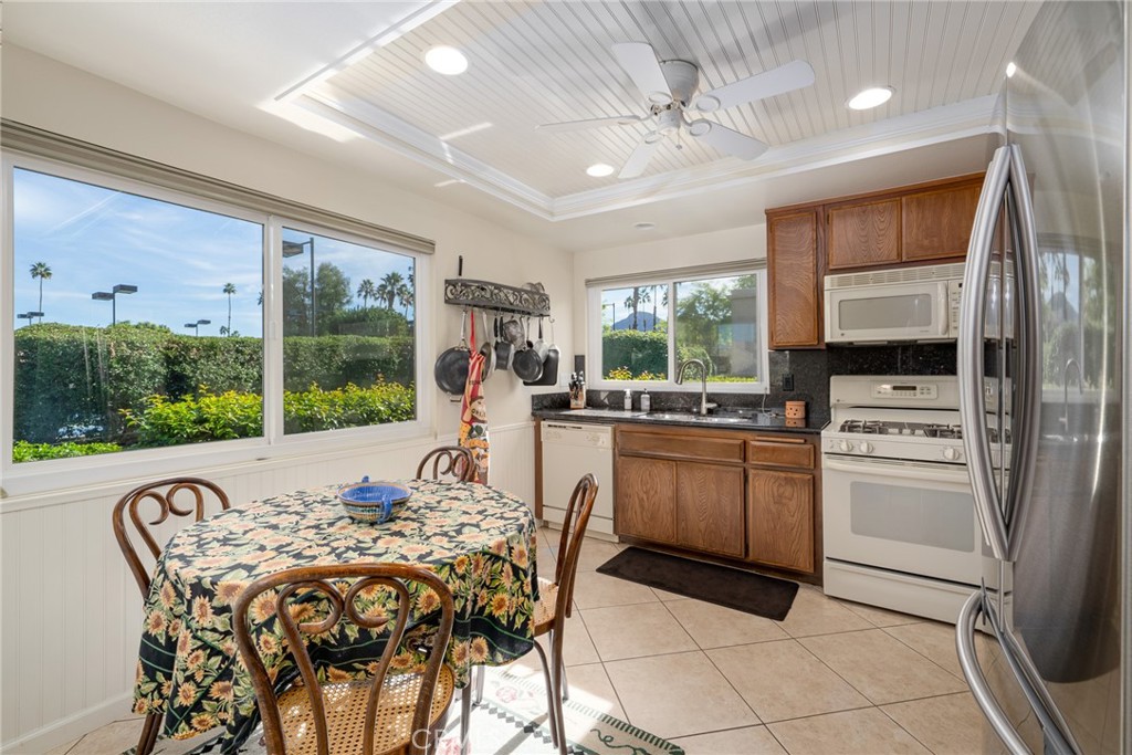 MLS #OC26007492 image #6