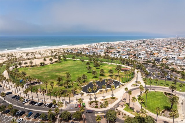 4931 Shoreline Way, Oxnard CA: https://media.crmls.org/medias/13965891-2fe1-4abc-a1d5-b5aec0d31620.jpg