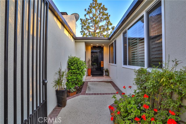 Detail Gallery Image 5 of 69 For 868 Guanajuato Dr, Claremont,  CA 91711 - 4 Beds | 3 Baths