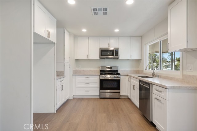 204 N La Paloma Avenue, San Jacinto CA: https://media.crmls.org/medias/1396af53-66a7-4fa2-9c39-4f90189451f4.jpg