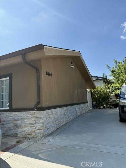 Front Image Thumbnail for CRBB25232678