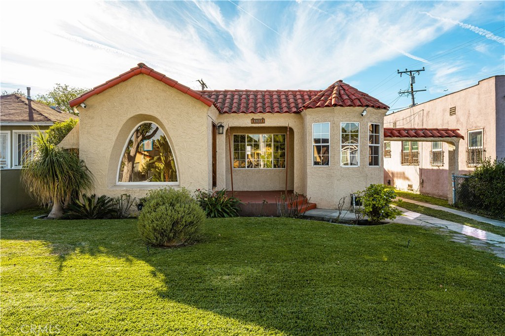 9933 San Anselmo