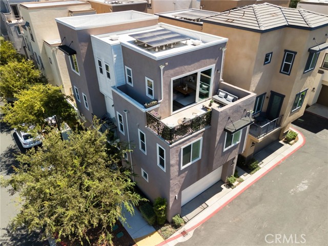 656 Daniel Freeman Circle, Inglewood CA: https://media.crmls.org/medias/1397a3d3-b326-4cae-a709-6b91baa5d431.jpg
