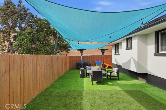 Detail Gallery Image 11 of 40 For 816 W 120th St, Los Angeles,  CA 90044 - 3 Beds | 1 Baths