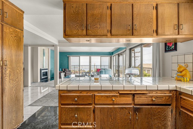 711 W 33rd Street, San Pedro CA: https://media.crmls.org/medias/13984e38-811e-4f66-afe2-9294c132ec52.jpg