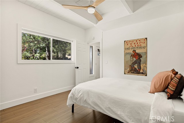 Detail Gallery Image 11 of 24 For 27255 Bernina, Lake Arrowhead,  CA 92352 - 3 Beds | 3 Baths