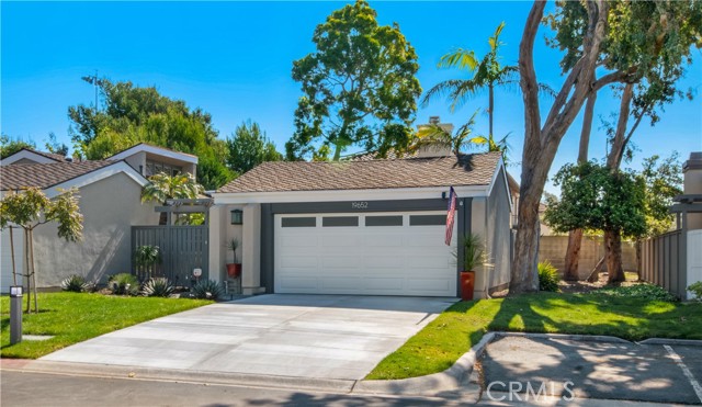 Detail Gallery Image 13 of 46 For 19652 Stern Ln, Huntington Beach,  CA 92648 - 2 Beds | 2 Baths