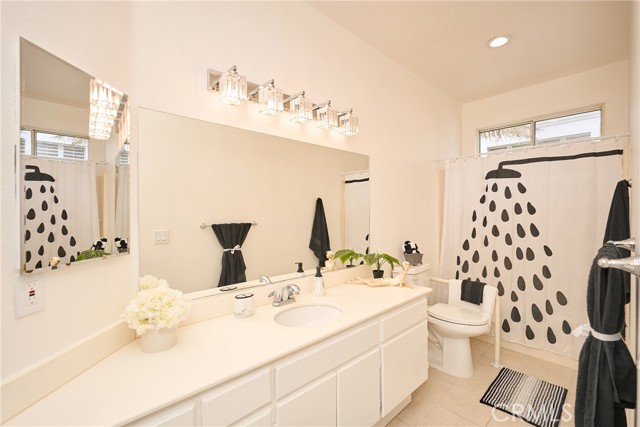 Detail Gallery Image 44 of 75 For 4908 Thebes Way, Oceanside,  CA 92056 - 3 Beds | 2 Baths