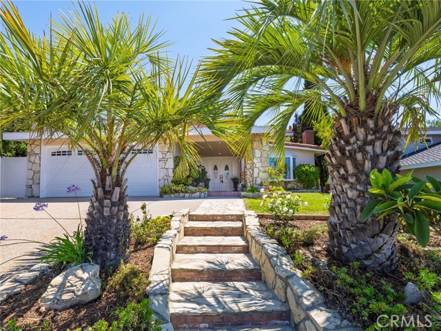 Detail Gallery Image 3 of 61 For 28422 Seamount Dr, Rancho Palos Verdes,  CA 90275 - 5 Beds | 3 Baths