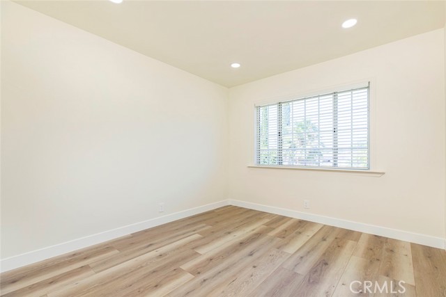 Detail Gallery Image 22 of 40 For 11110 Odell, Sunland,  CA 91040 - 4 Beds | 3 Baths