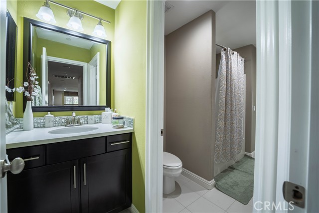 Detail Gallery Image 29 of 36 For 26407 Jean Baptiste, Moreno Valley,  CA 92555 - 5 Beds | 3/1 Baths