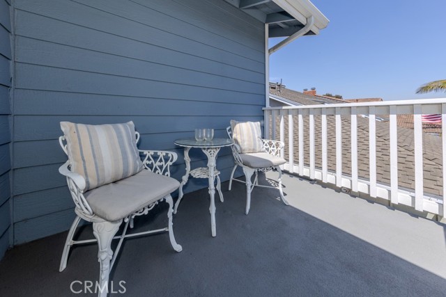 8421 Deepcliff Dr., Huntington Beach CA: https://media.crmls.org/medias/139c1a4e-2919-4716-bf60-ada9e8fd77dd.jpg