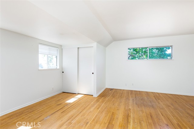 Detail Gallery Image 20 of 23 For 2015 Parcher Pl, Glendale,  CA 91206 - 5 Beds | 3 Baths