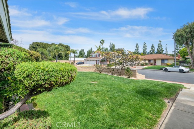 Detail Gallery Image 2 of 40 For 21851 Ute Way, Lake Forest,  CA 92630 - 3 Beds | 2/1 Baths