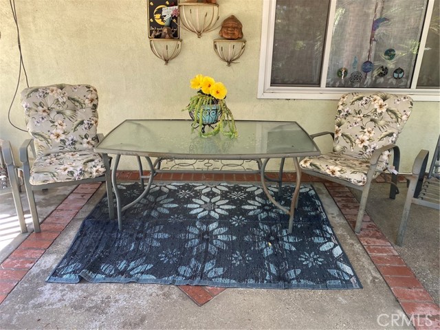 7544 Owens Street, Tujunga CA: https://media.crmls.org/medias/139f1814-57d7-4e16-accf-99fc4208702e.jpg