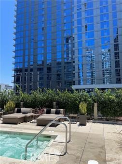 Detail Gallery Image 14 of 22 For 1155 S Grand Ave #1109,  Los Angeles,  CA 90015 - 1 Beds | 1 Baths
