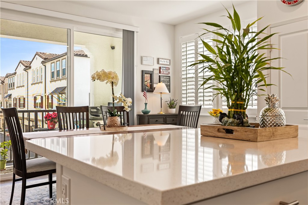 468 Carina Glen - photo 3
