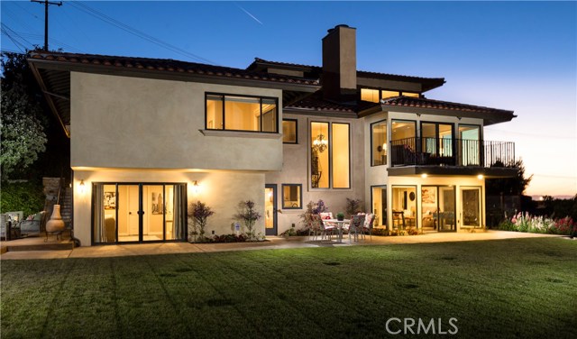 Don't miss seeing this Rancho Palos Verdes luxury residence; it might be the place you want to call home!