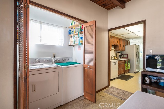 Detail Gallery Image 21 of 39 For 18244 Ashley, Torrance,  CA 90504 - 3 Beds | 2 Baths