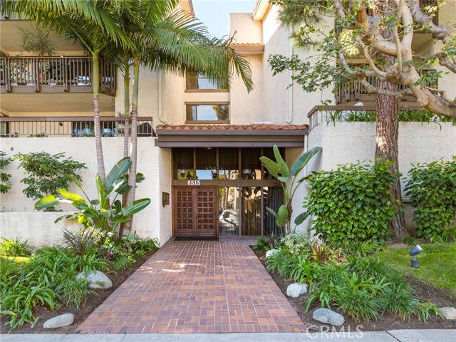 Detail Gallery Image 1 of 23 For 8515 Falmouth Ave #223,  Playa Del Rey,  CA 90293 - 3 Beds | 2 Baths