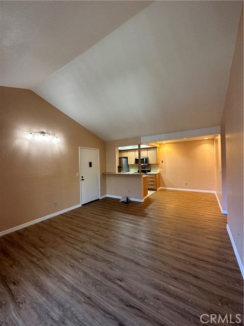 Detail Gallery Image 4 of 30 For 20702 El Toro Rd #240,  Lake Forest,  CA 92630 - 2 Beds | 2 Baths