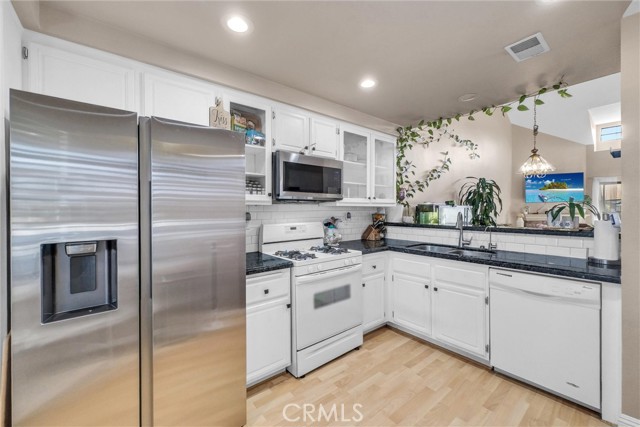 1875 W Falmouth Avenue, Anaheim CA: https://media.crmls.org/medias/13a26871-1a29-446c-ad38-22cbfec2890e.jpg