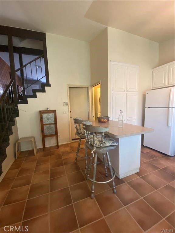 Detail Gallery Image 9 of 28 For 18631 Collins St #28,  Tarzana,  CA 91356 - 2 Beds | 2/1 Baths
