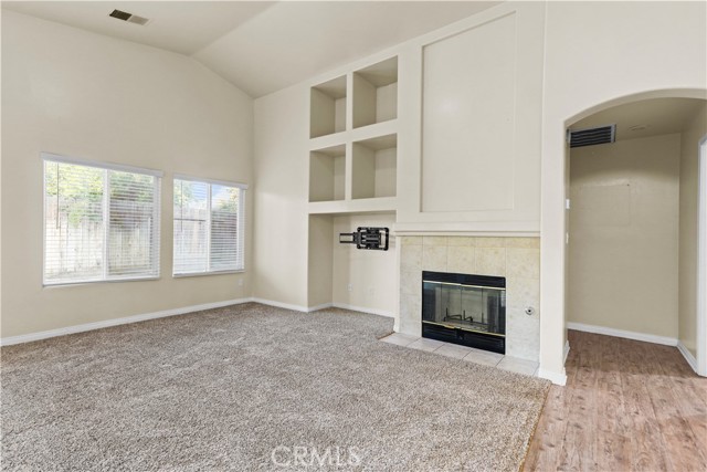 Detail Gallery Image 3 of 29 For 11017 Tipperary Dr, Bakersfield,  CA 93311 - 4 Beds | 2 Baths