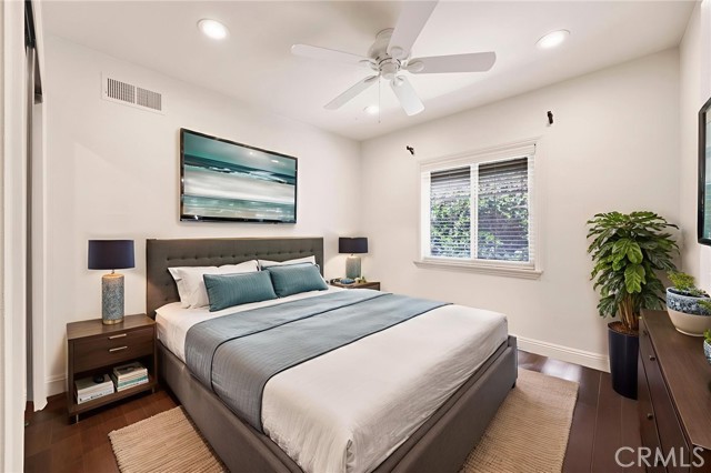 18930 Wells Drive, Tarzana CA: https://media.crmls.org/medias/13a307e8-eacf-4fce-9ded-efd4d00ae59b.jpg