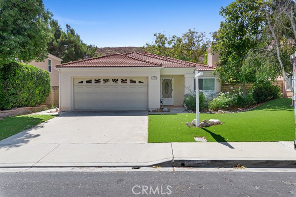 Detail Gallery Image 1 of 1 For 6917 Pecan Ave, Moorpark,  CA 93021 - 3 Beds | 2 Baths