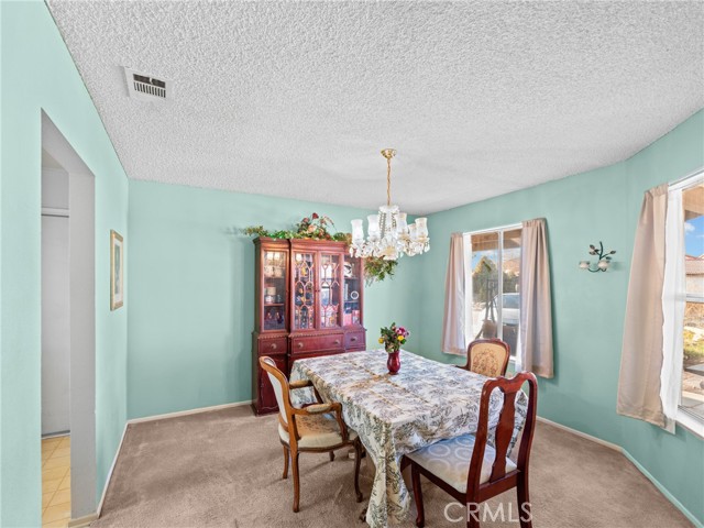 Detail Gallery Image 24 of 39 For 10395 Shahaptain Ave, Hesperia,  CA 92345 - 3 Beds | 2 Baths