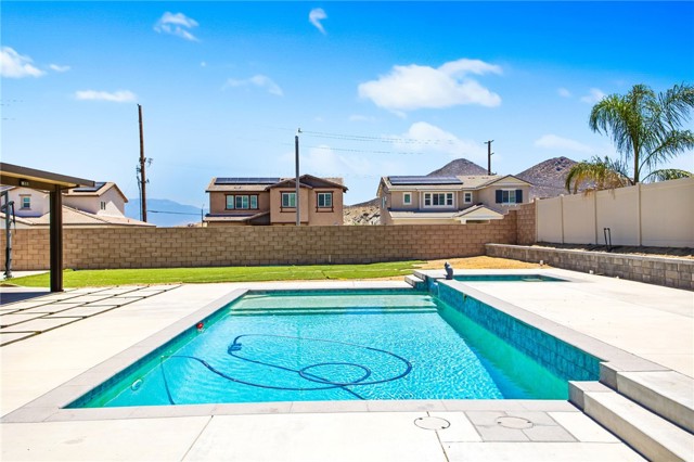 Image 41 of 55 For 30985 Foxhollow Drive