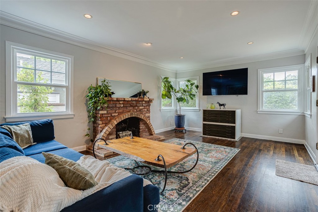 3309 Wedgewood Lane Burbank img 40