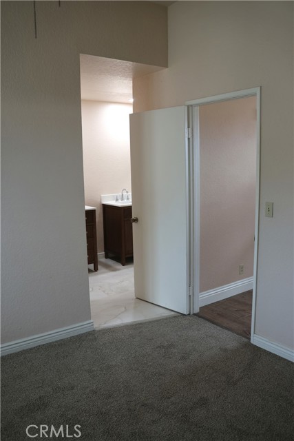 26002 Dundee Drive, Lake Forest CA: https://media.crmls.org/medias/13a420da-4d6e-409f-97a7-891ad2d1543b.jpg