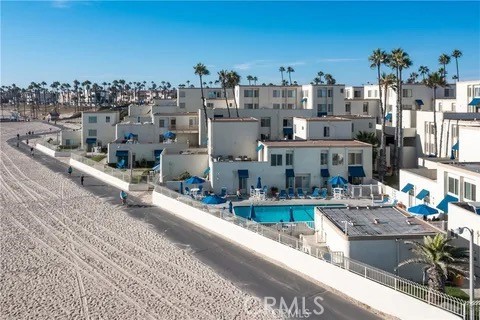 Detail Gallery Image 7 of 29 For 711 Pacific Coast Highway #324,  Huntington Beach,  CA 92648 - 1 Beds | 1 Baths