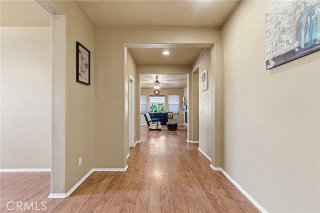 Detail Gallery Image 25 of 55 For 741 Amor, San Jacinto,  CA 92582 - 5 Beds | 2/1 Baths