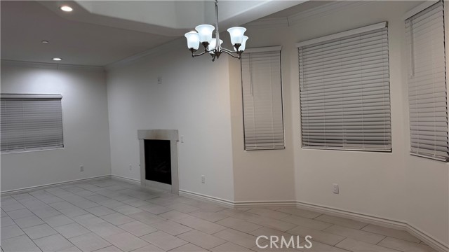 Detail Gallery Image 11 of 35 For 7787 Mango Ave, Fontana,  CA 92336 - 4 Beds | 3 Baths